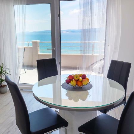 Apartmani Ticinovic Omiš Kültér fotó