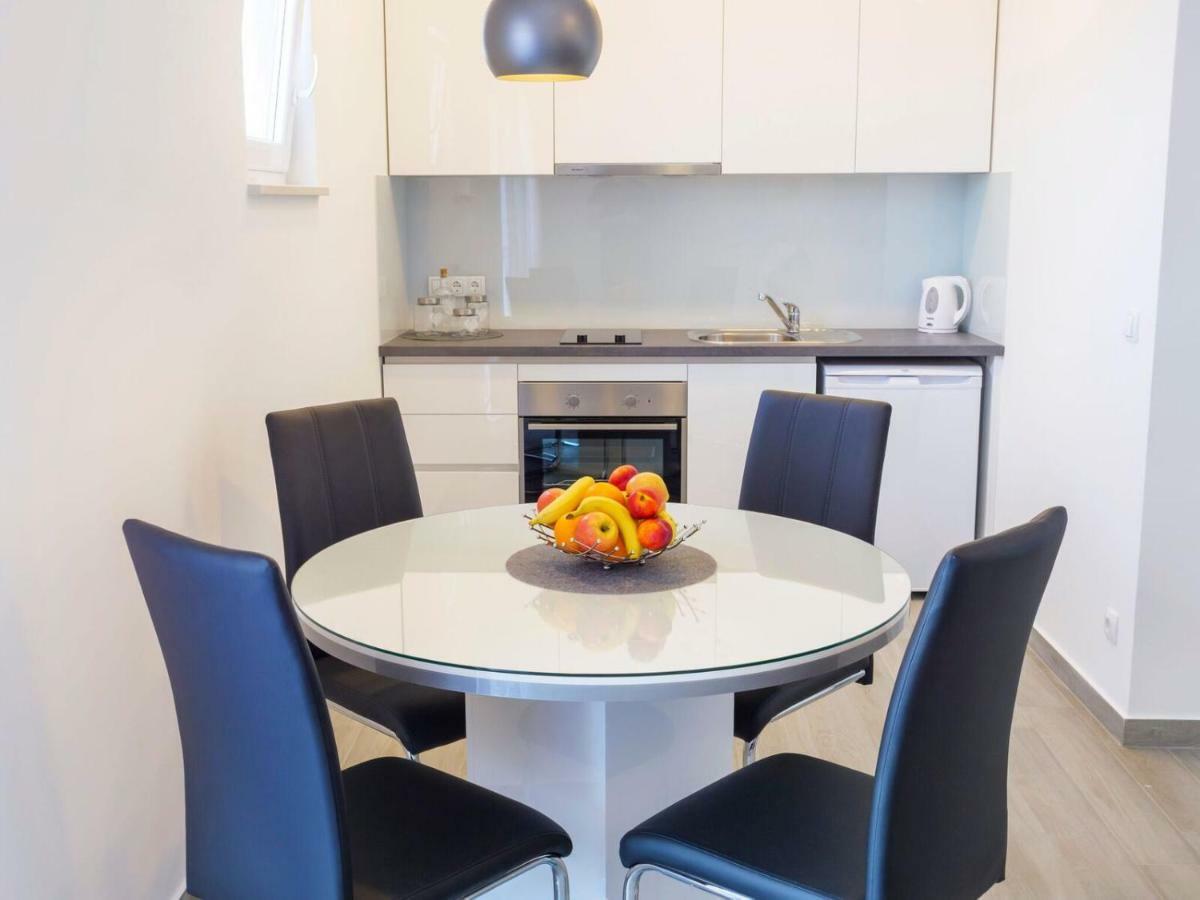 Apartmani Ticinovic Omiš Kültér fotó