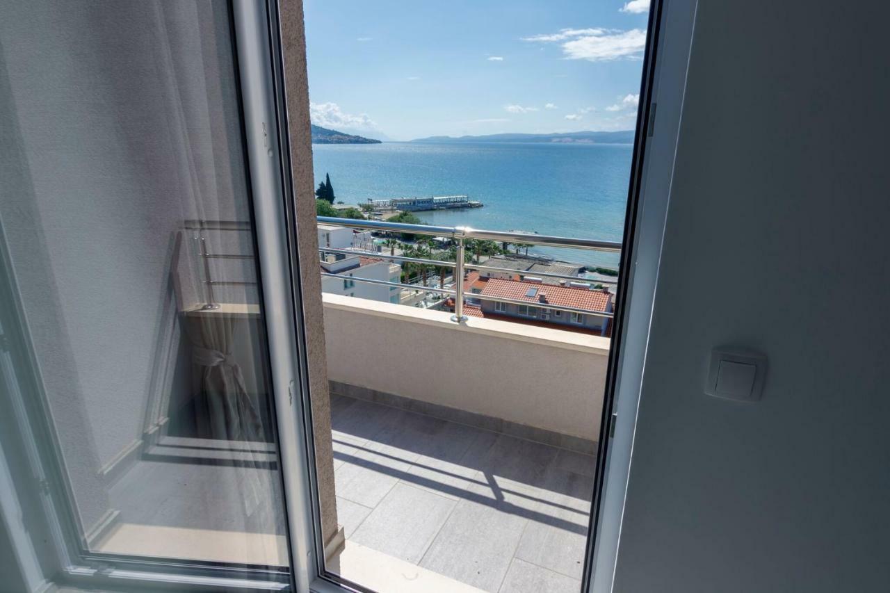 Apartmani Ticinovic Omiš Kültér fotó