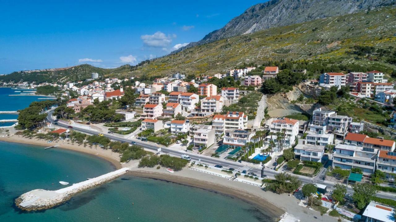 Apartmani Ticinovic Omiš Kültér fotó
