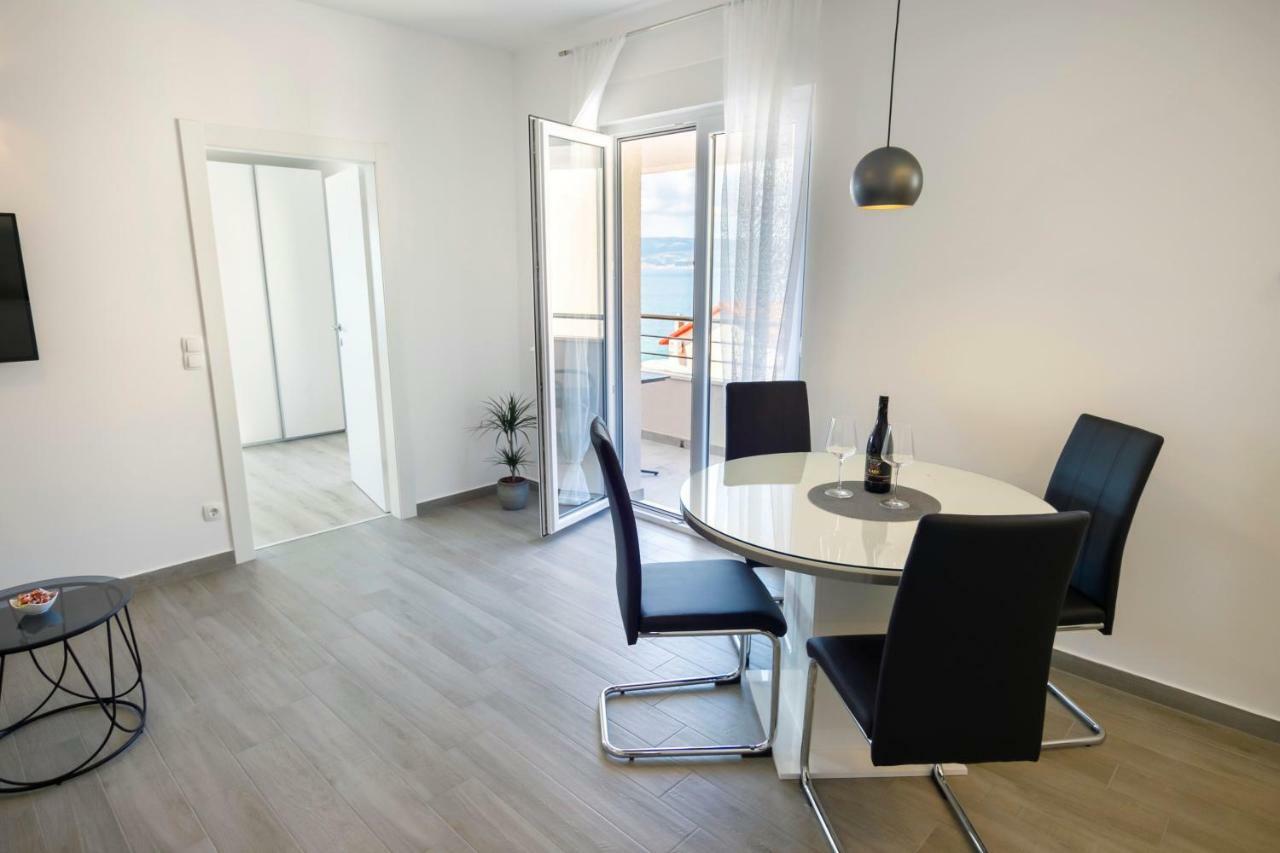 Apartmani Ticinovic Omiš Kültér fotó